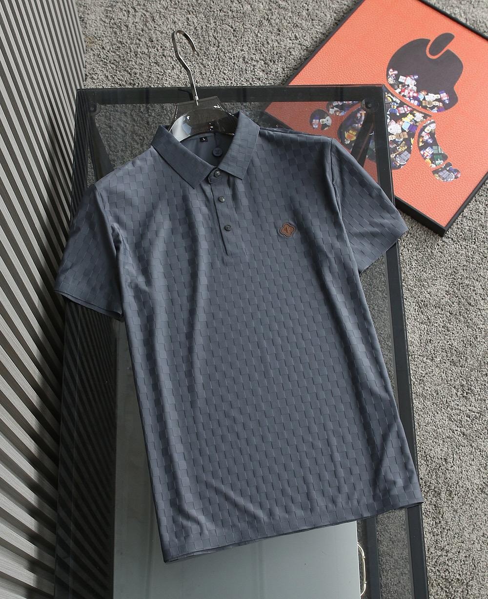 The Rise of Luxury T-Shirts for Men: The Perfect Blend of Comfort and&nbsp;Style